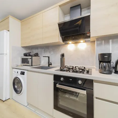 Modern Flat W Balcony 10 Min To In Antalia