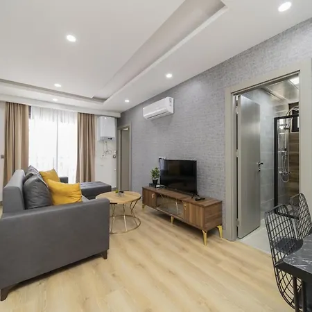 Modern Flat W Balcony 10 Min To In Анталья